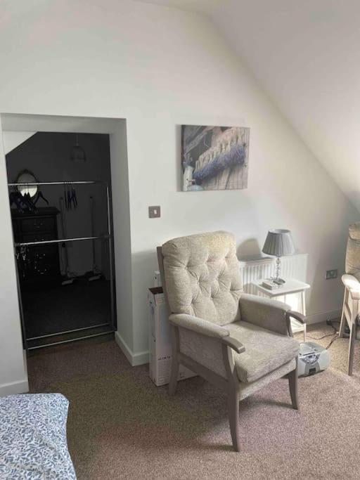 Helens Haven First Floor Apartment Via Stairs Preston  Exteriör bild